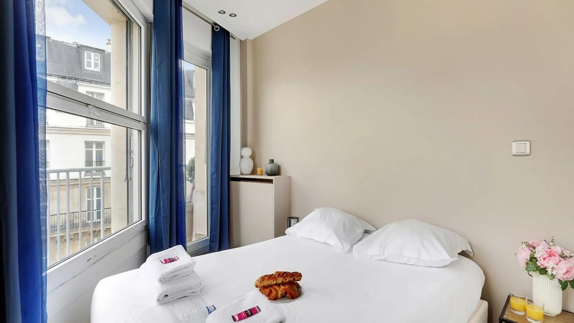 Charming Apartment - 1Br 4P - Saint Lazare Paris